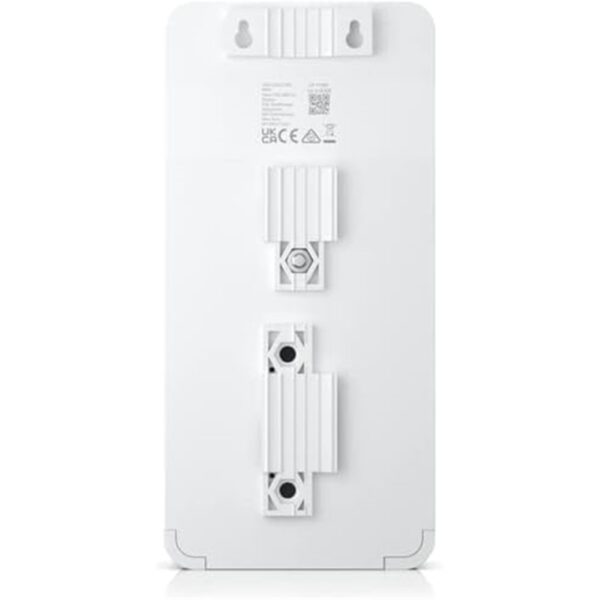 Second image of Ubiquiti UACC-LRE Long-Range Ethernet Repeater