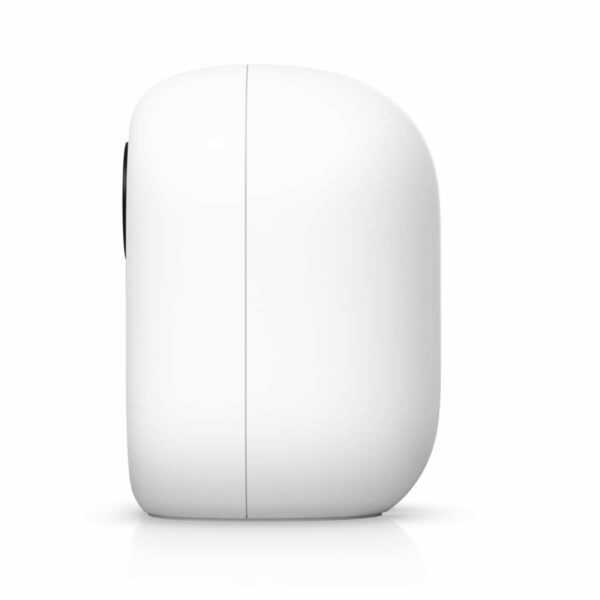 Second image of Ubiquiti 4K WiFi-connected Camera 8MP image sensor - AI Engine - Audio UVC-G6-INS-W-UK